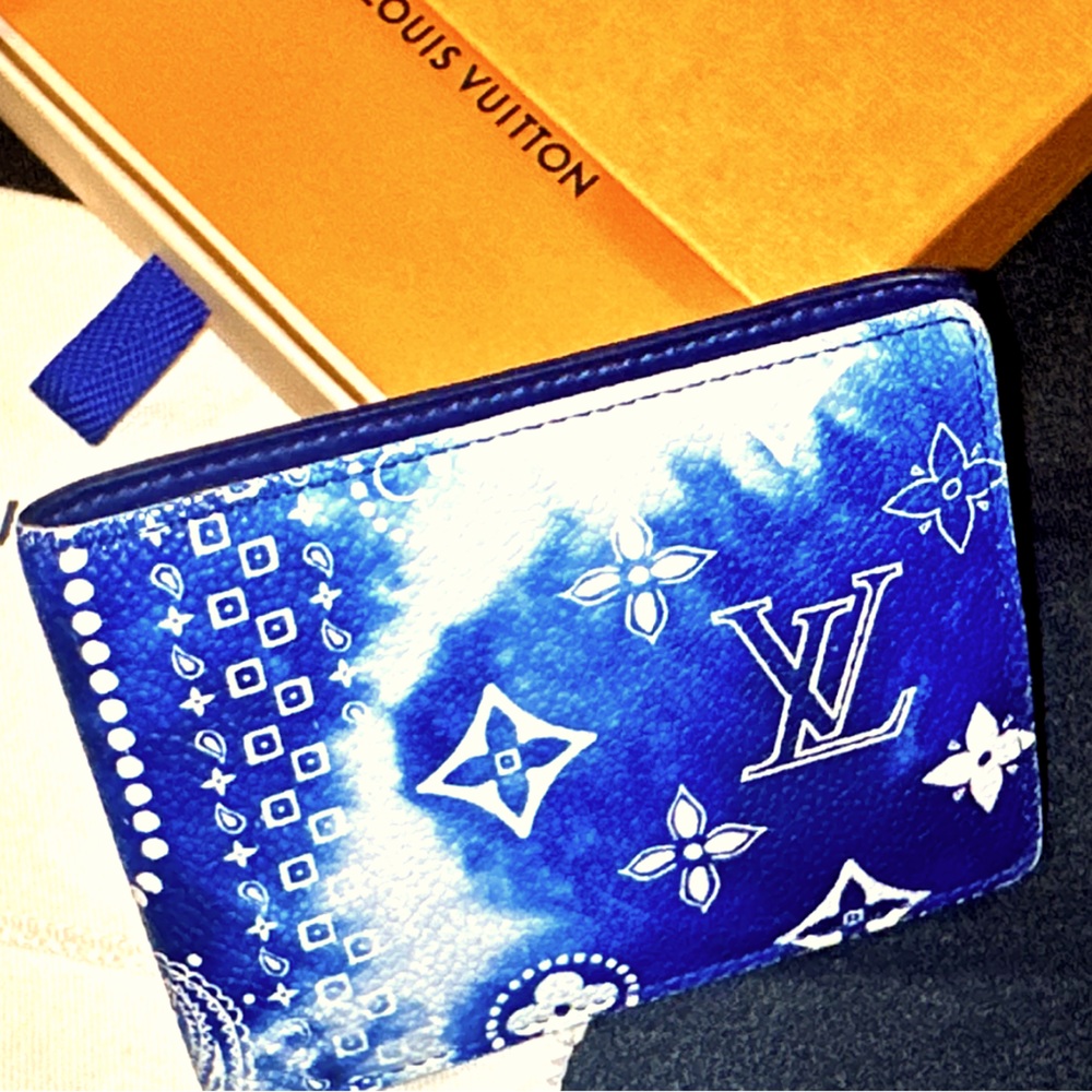 Louis Vuitton Bandana Monogram Leather Slender Wallet